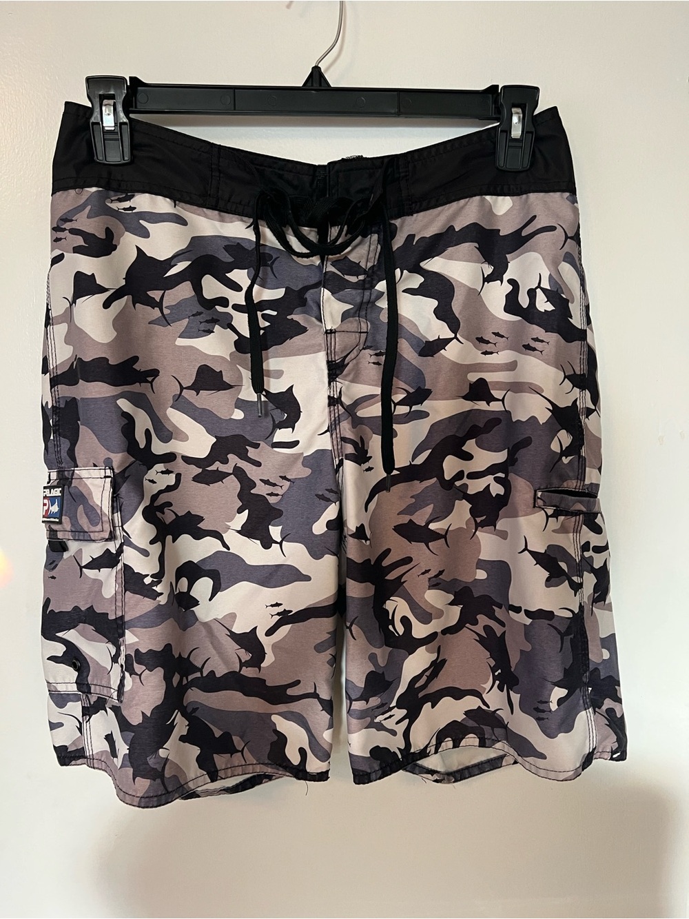 Pelagic Men's Camo Swim Board Shorts - Black & Gray